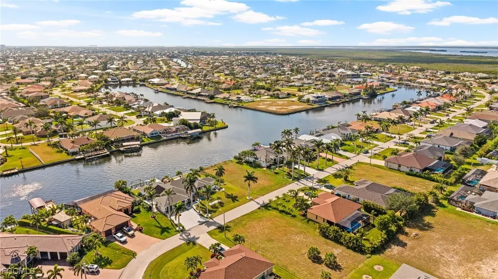 2810 SW 30th Street Cape Coral FL 33914