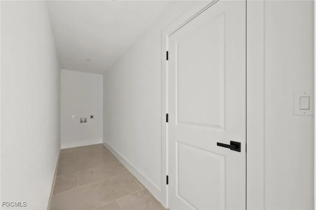 211 NE 31st Street Cape Coral FL 33909