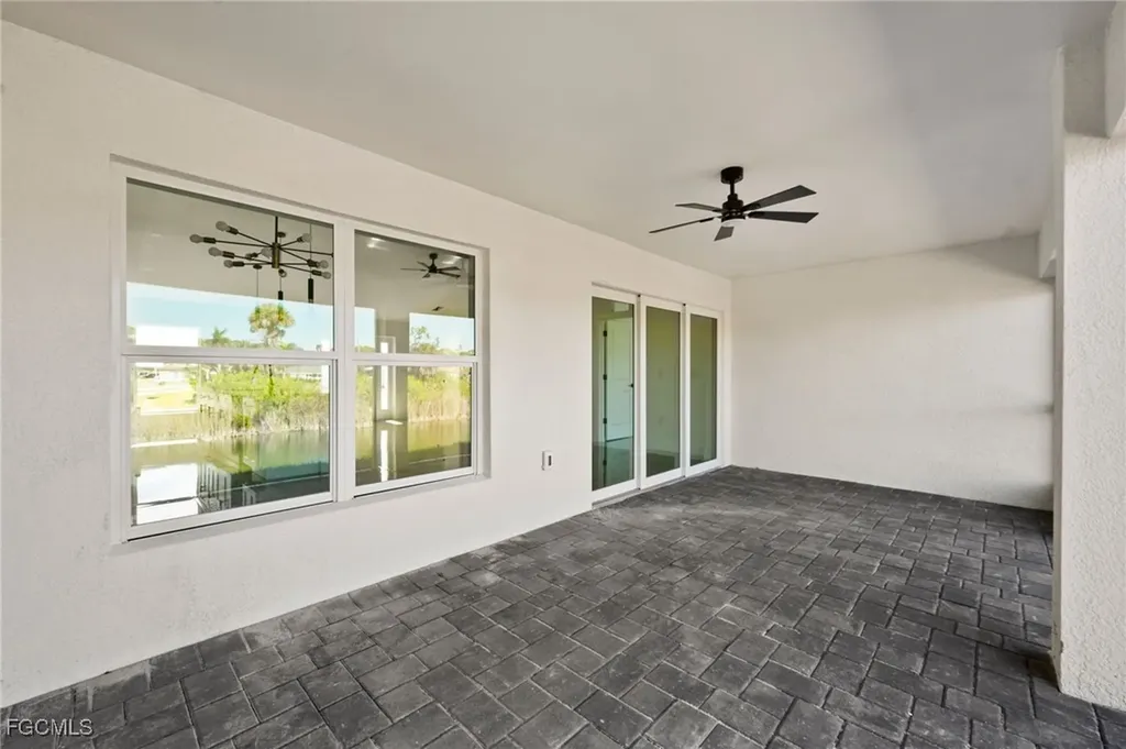 211 NE 31st Street Cape Coral FL 33909
