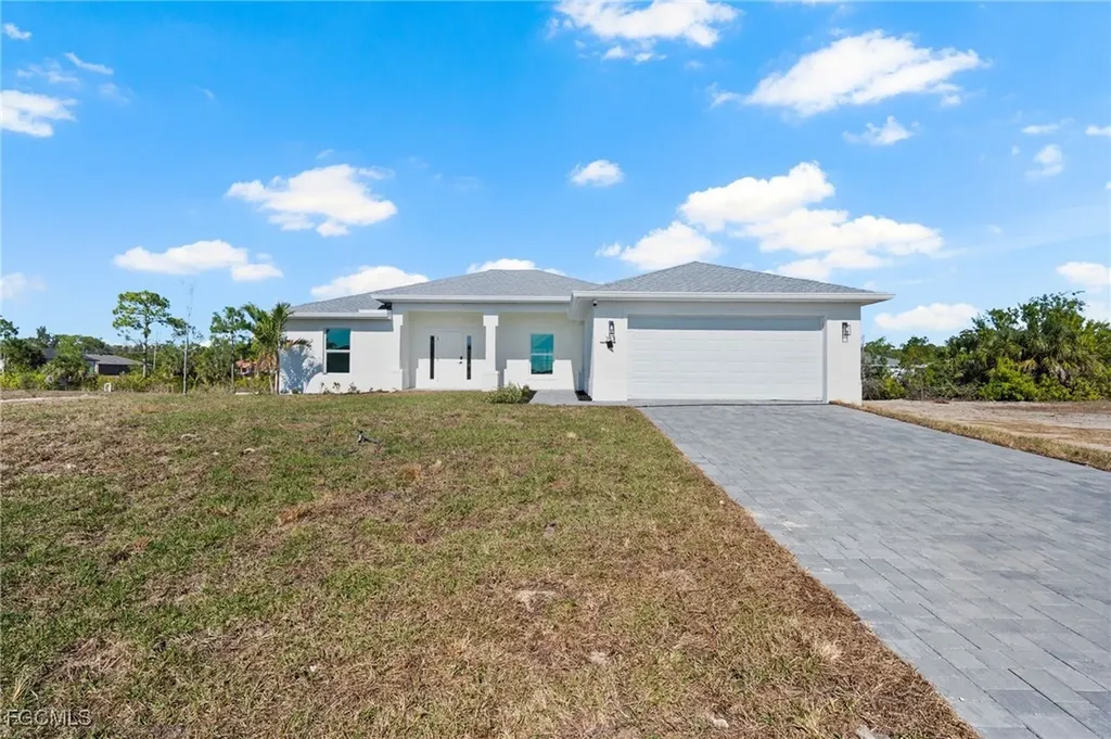211 NE 31st Street Cape Coral FL 33909
