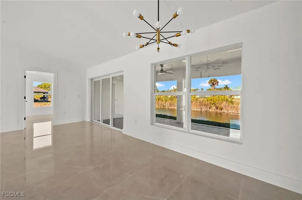 211 NE 31st Street Cape Coral FL 33909