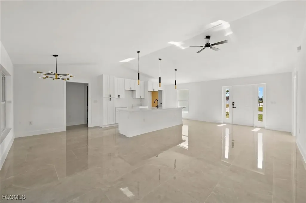 211 NE 31st Street Cape Coral FL 33909