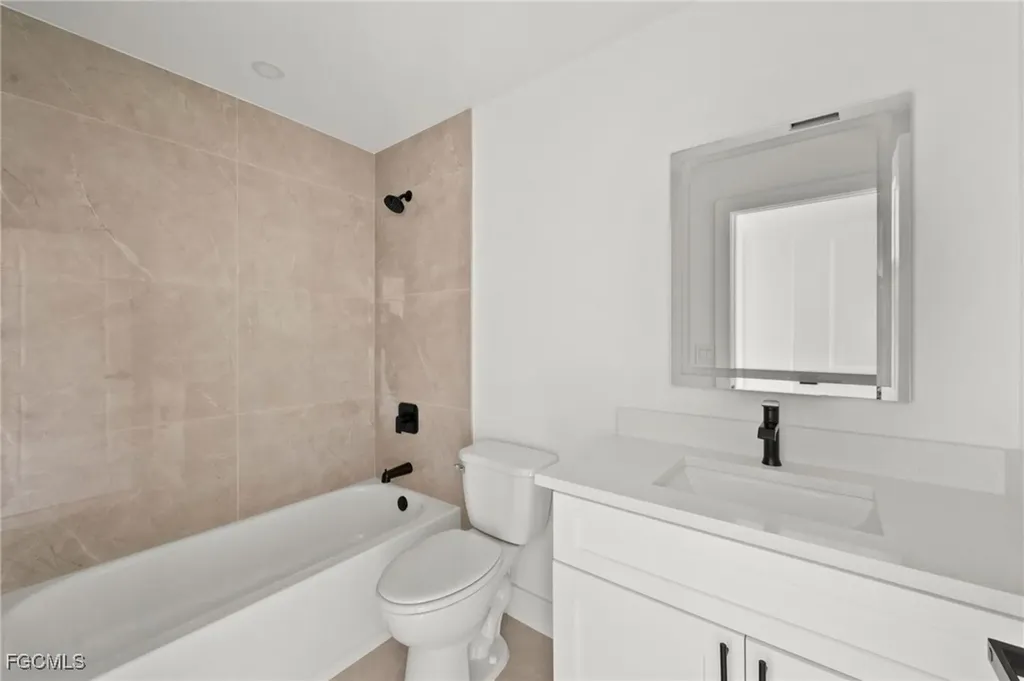 211 NE 31st Street Cape Coral FL 33909