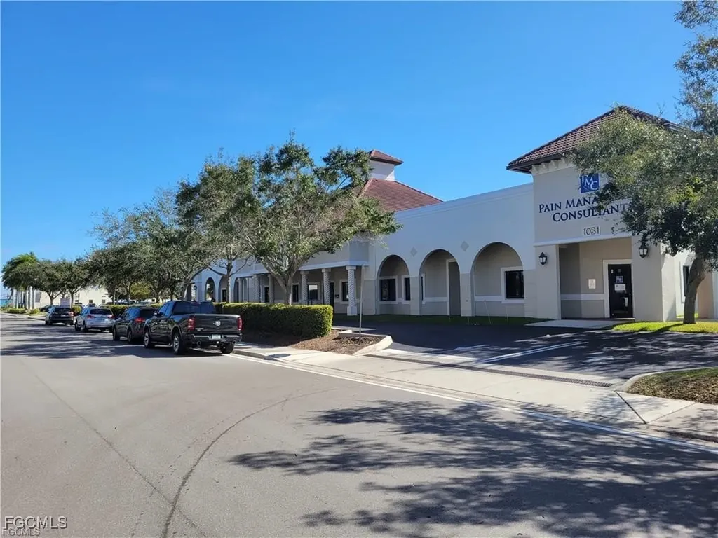 1031 SE 9th Place Cape Coral FL 33990