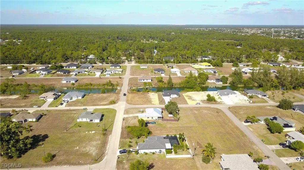 3021 NE 4th Place Cape Coral FL 33909