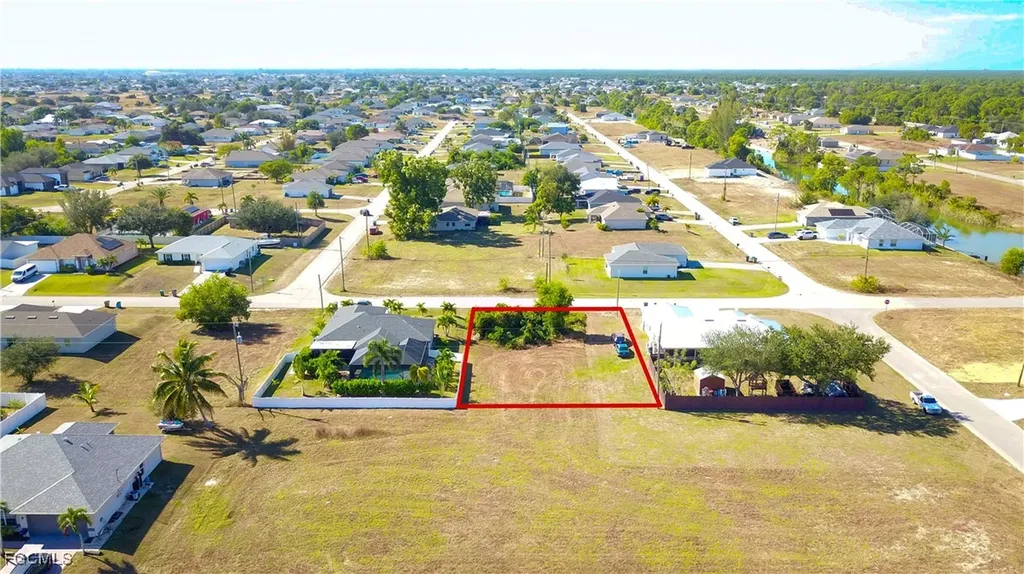 3021 NE 4th Place Cape Coral FL 33909