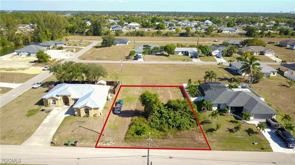 3021 NE 4th Place Cape Coral FL 33909