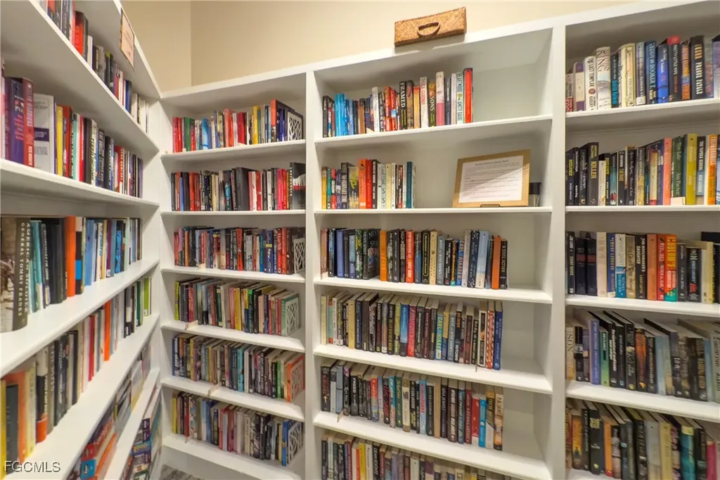 28095 Foxrock Court Bonita Springs FL 34135