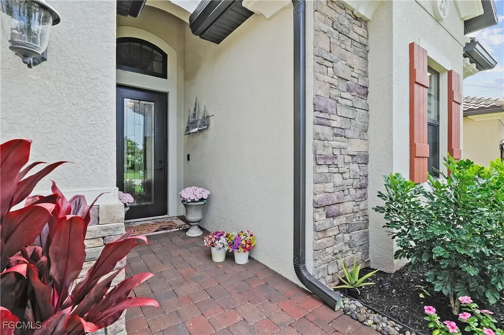 28095 Foxrock Court Bonita Springs FL 34135