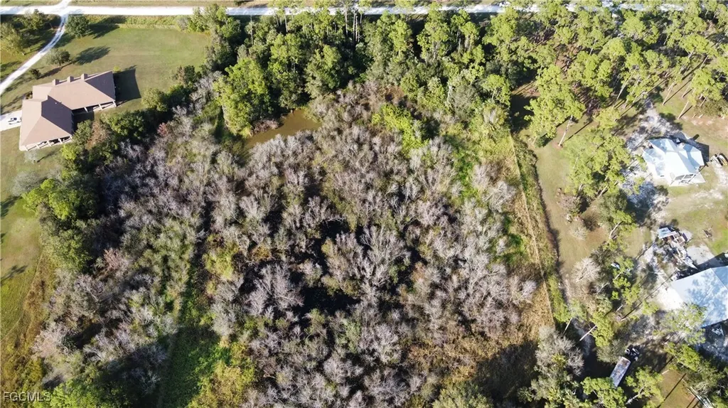 9750 Quail Hollow Road North Fort Myers FL 33917
