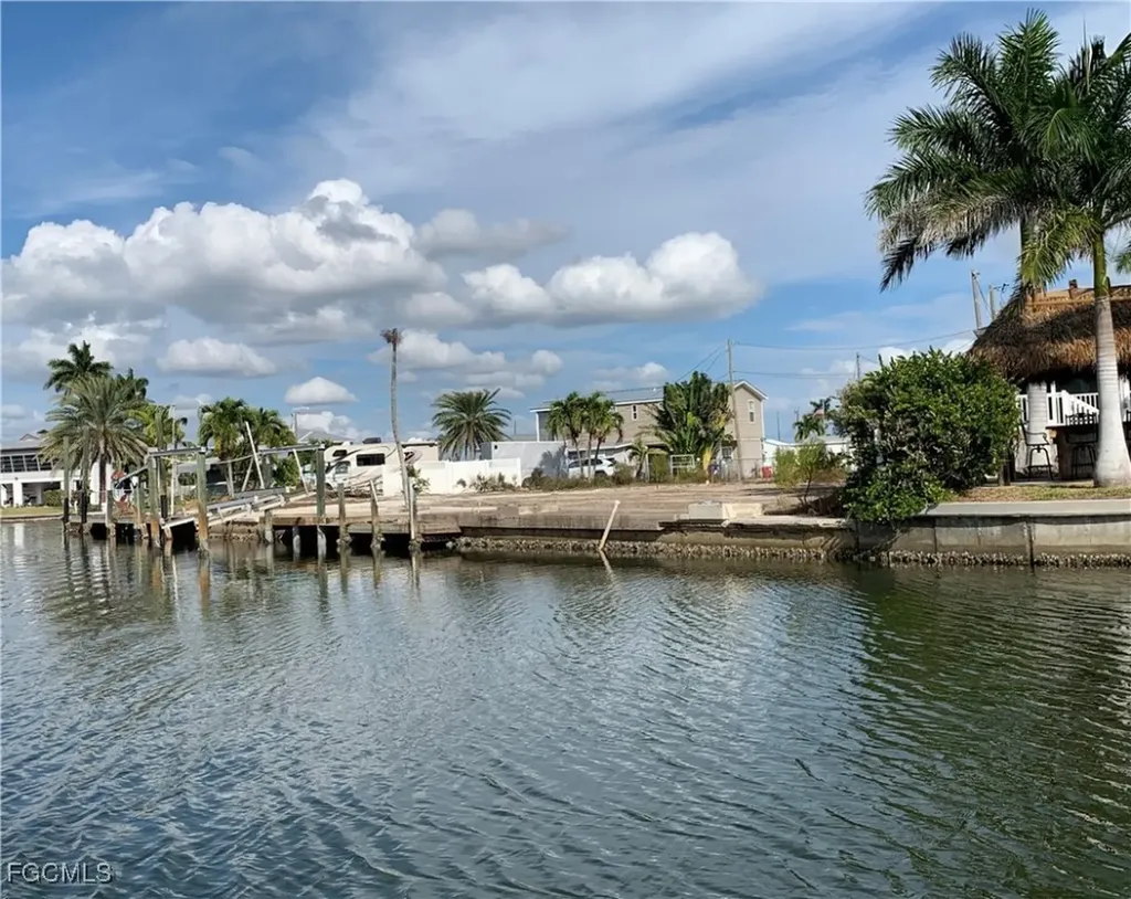 3977 Coconut Drive Trailerhaven FL 33956