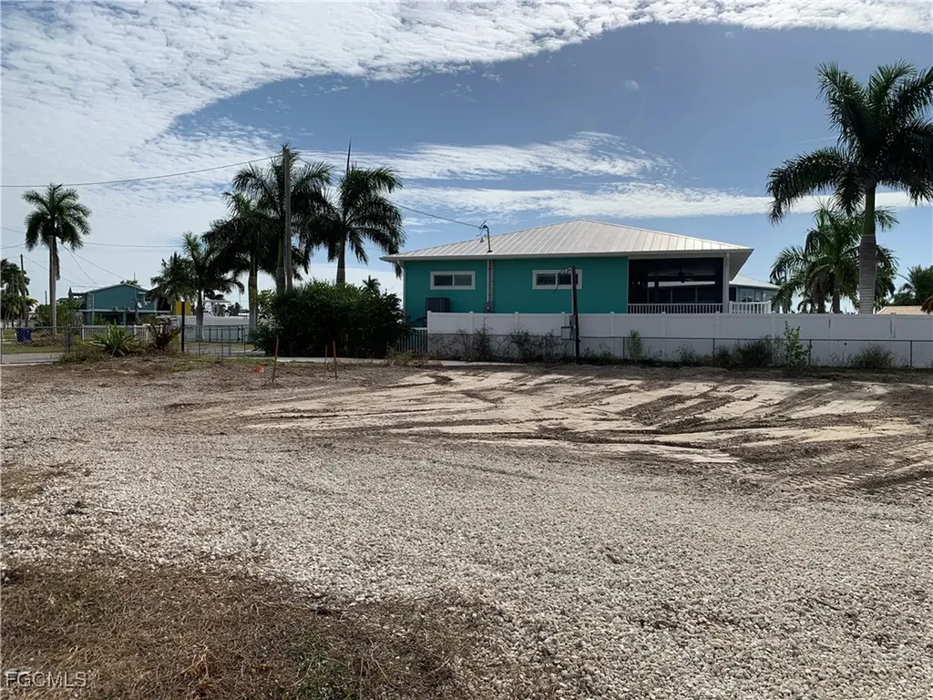 3977 Coconut Drive Trailerhaven FL 33956