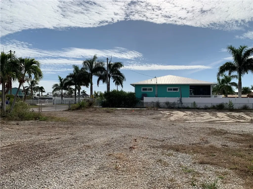 3977 Coconut Drive Trailerhaven FL 33956