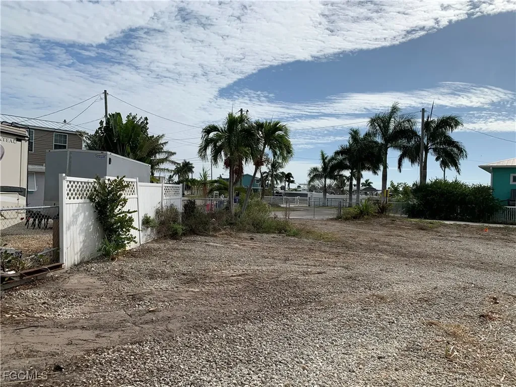 3977 Coconut Drive Trailerhaven FL 33956