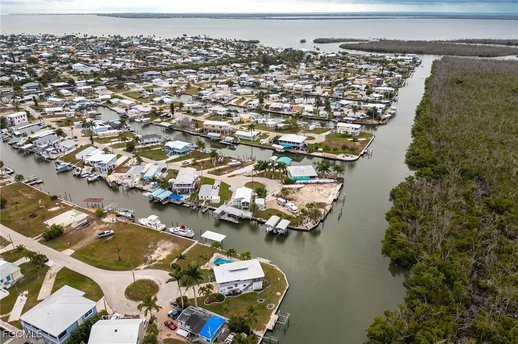 3977 Coconut Drive Trailerhaven FL 33956