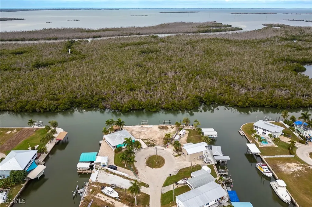 3977 Coconut Drive Trailerhaven FL 33956