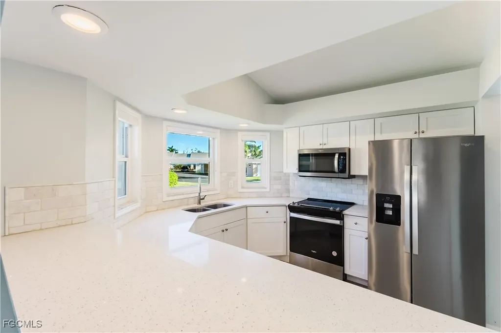 16820 Sanibel Sunset Court Fort Myers FL 33908