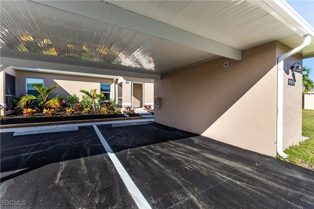 16820 Sanibel Sunset Court Fort Myers FL 33908