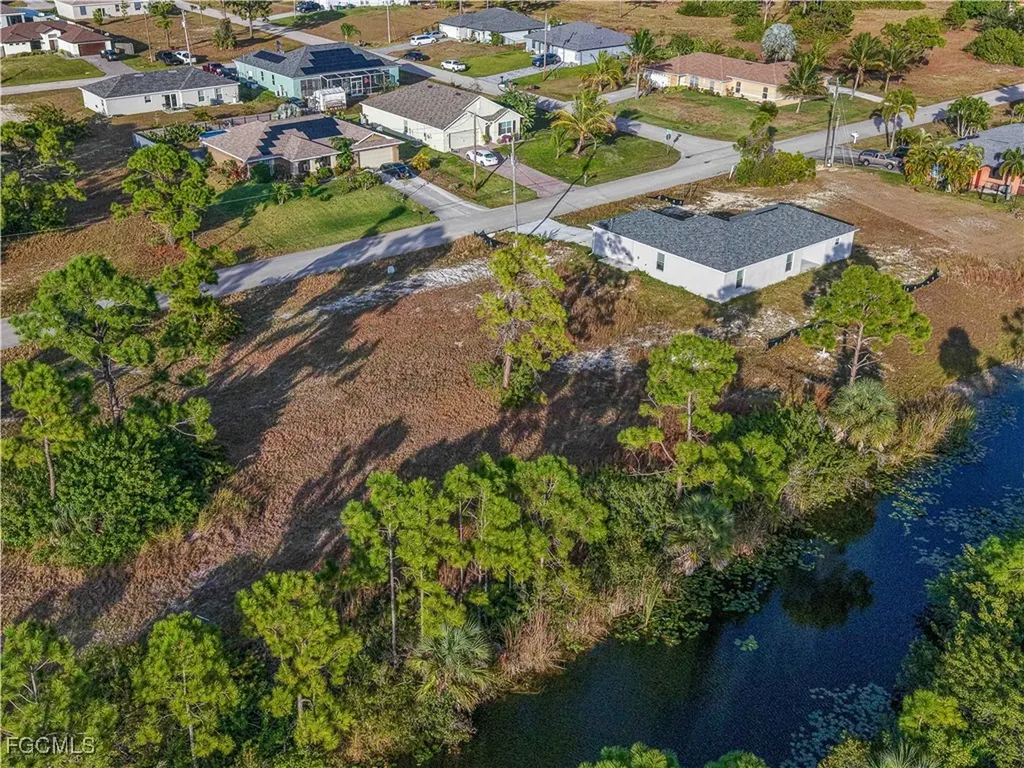 2220 NW 30th Terrace Cape Coral FL 33993