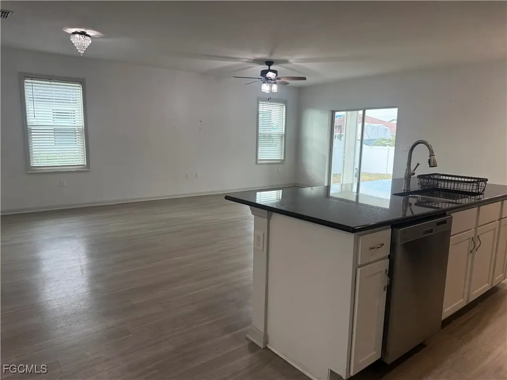 3405 NW 9th Street Cape Coral FL 33993