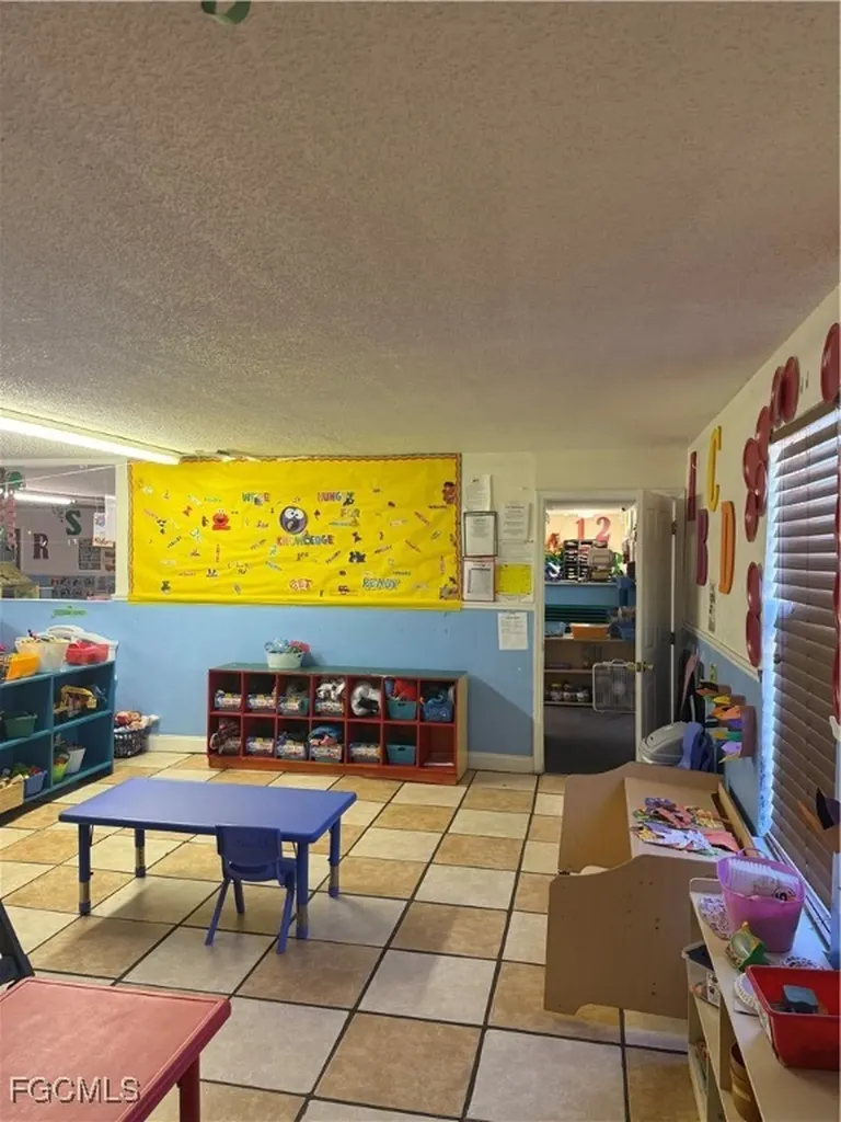 3050 Michigan Avenue Fort Myers FL 33916