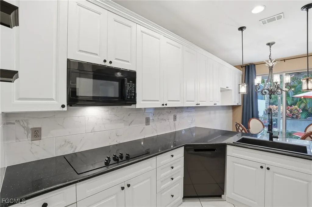 7432 Berkshire Pines Drive Naples FL 34104