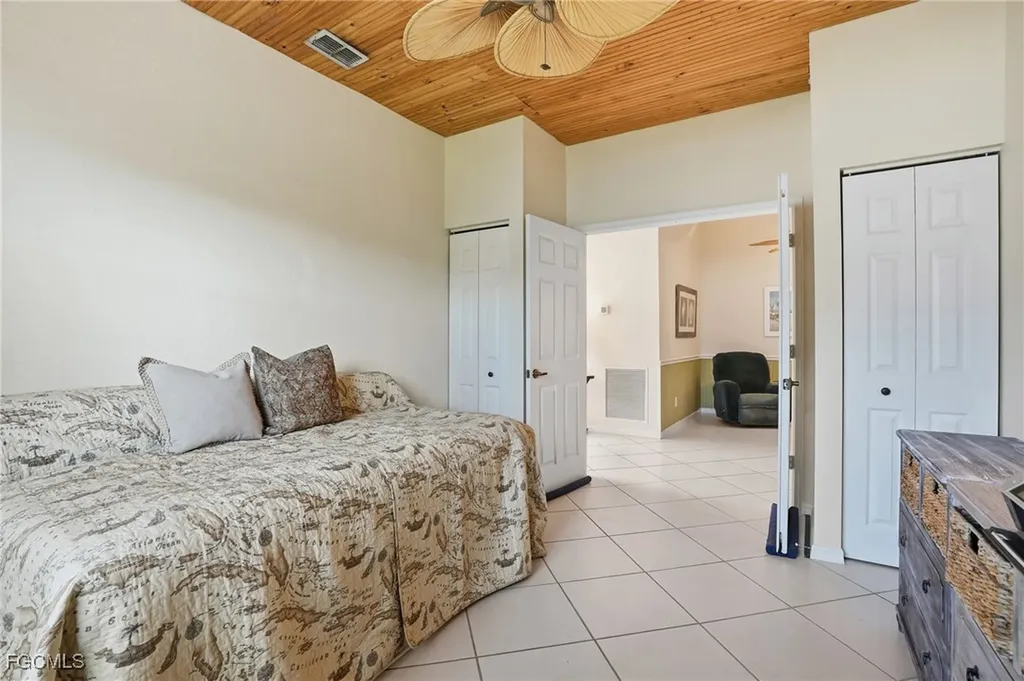 7432 Berkshire Pines Drive Naples FL 34104