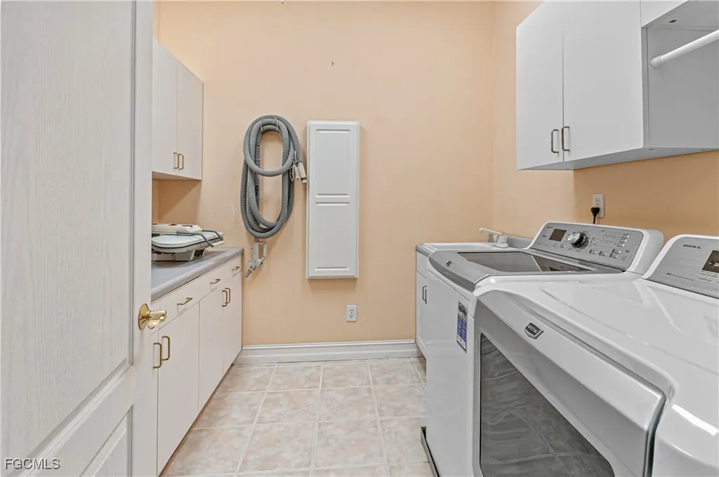 15840 Catalpa Cove Drive Fort Myers FL 33908