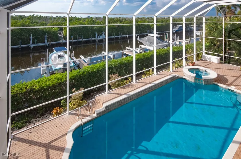 15840 Catalpa Cove Drive Fort Myers FL 33908