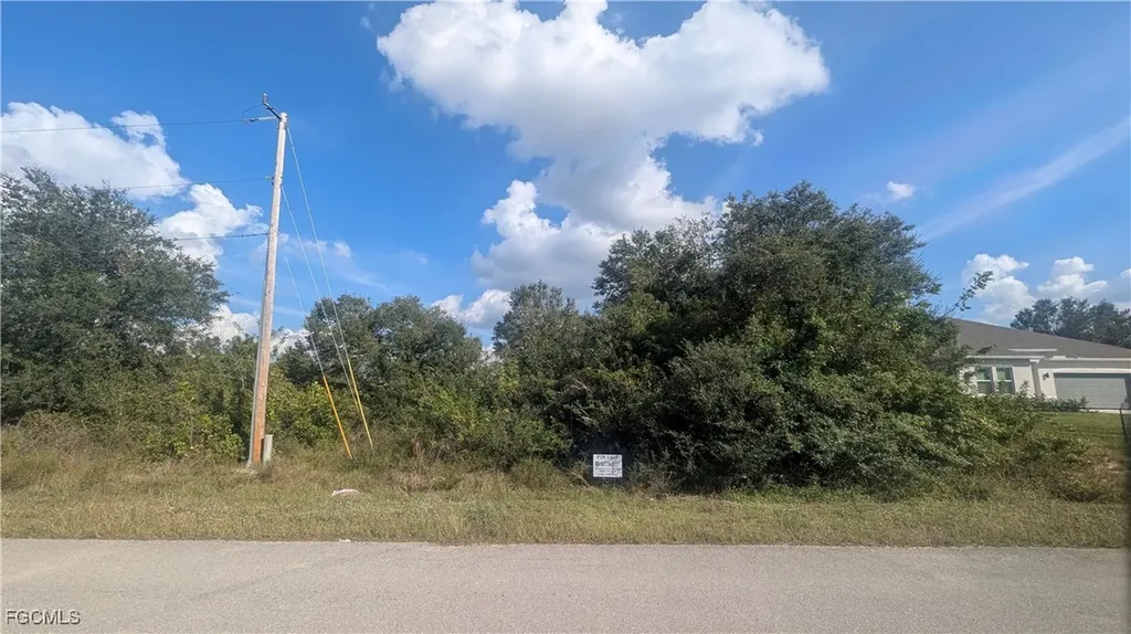 333 Ranier Avenue Lehigh Acres FL 33974