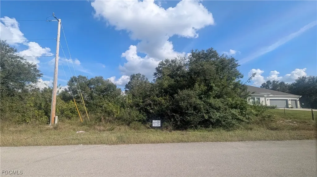 333 Ranier Avenue Lehigh Acres FL 33974