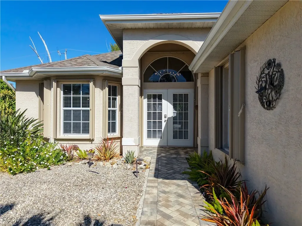 3472 Manatee Drive St. James City FL 33956
