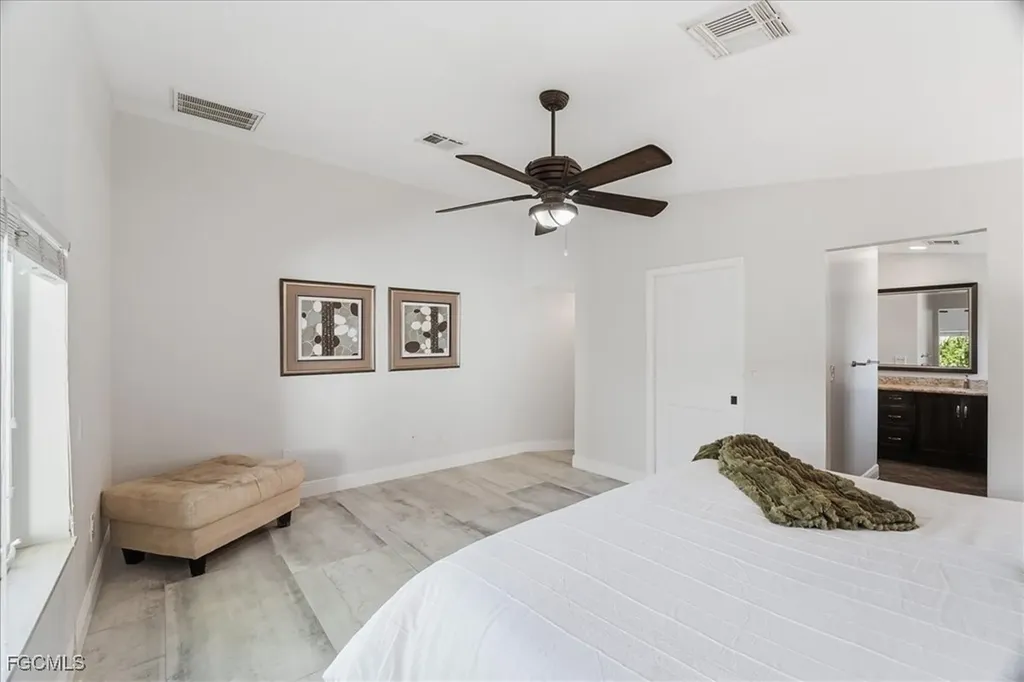 1023 El Valle Avenue Fort Myers FL 33919