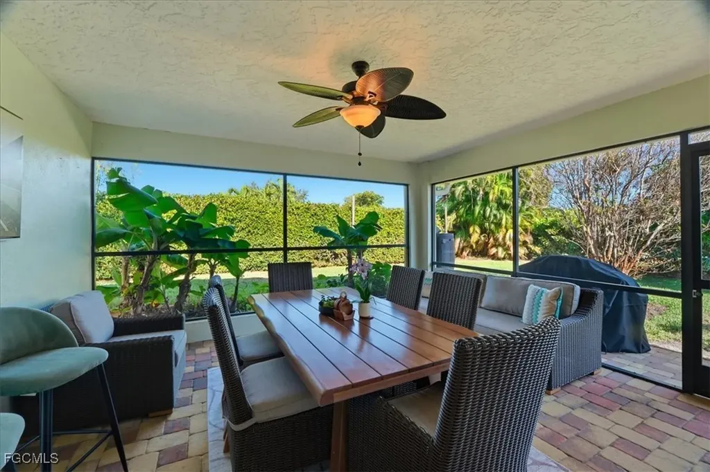 1023 El Valle Avenue Fort Myers FL 33919