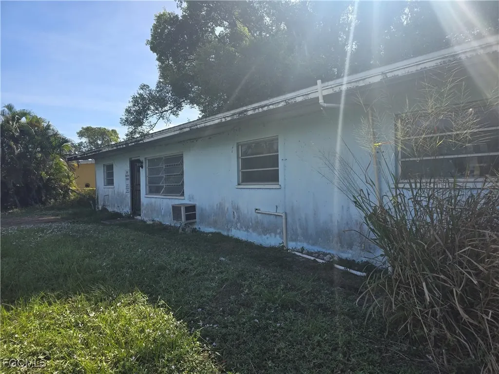 200 South Road Fort Myers FL 33907