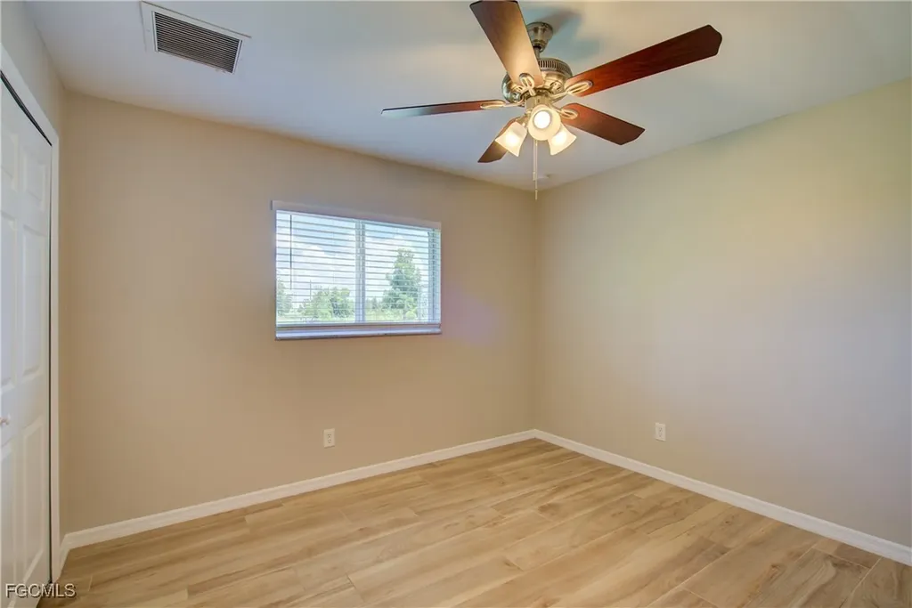 919 SW 15th Place Cape Coral FL 33991