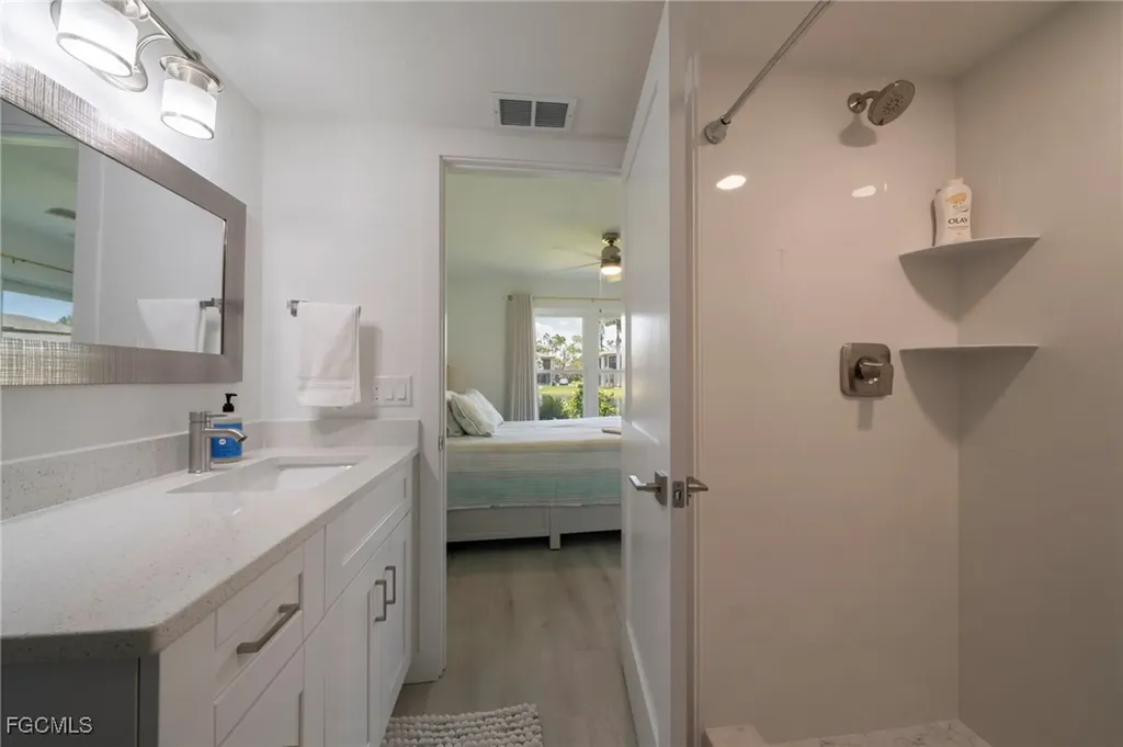 16881 Davis Road Fort Myers FL 33908