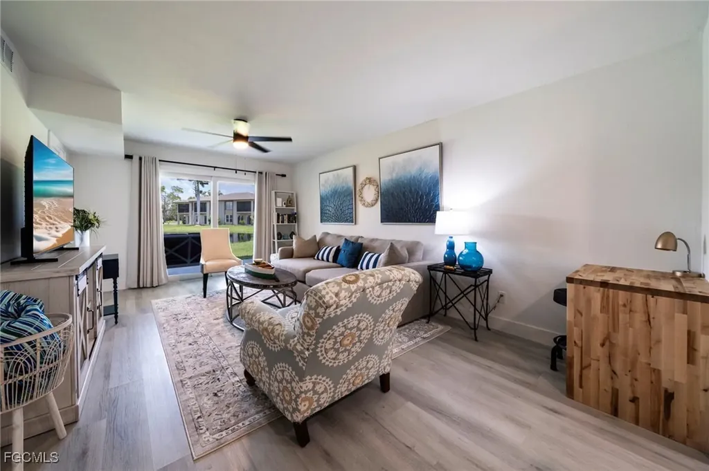 16881 Davis Road Fort Myers FL 33908