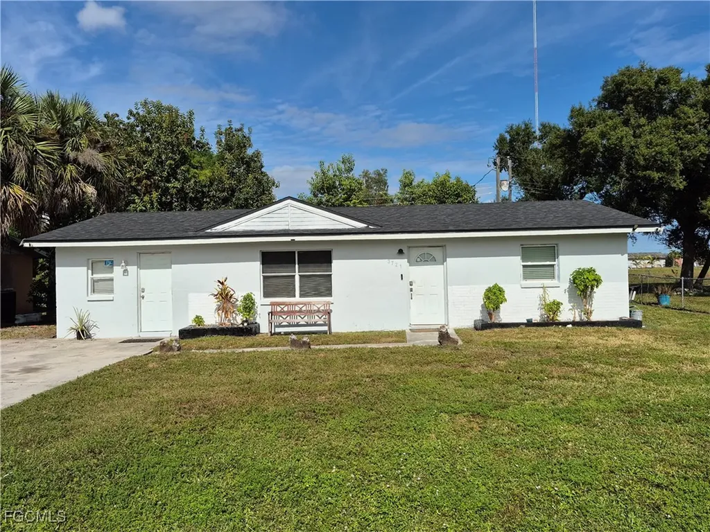 3721 Highland Avenue Fort Myers FL 33916