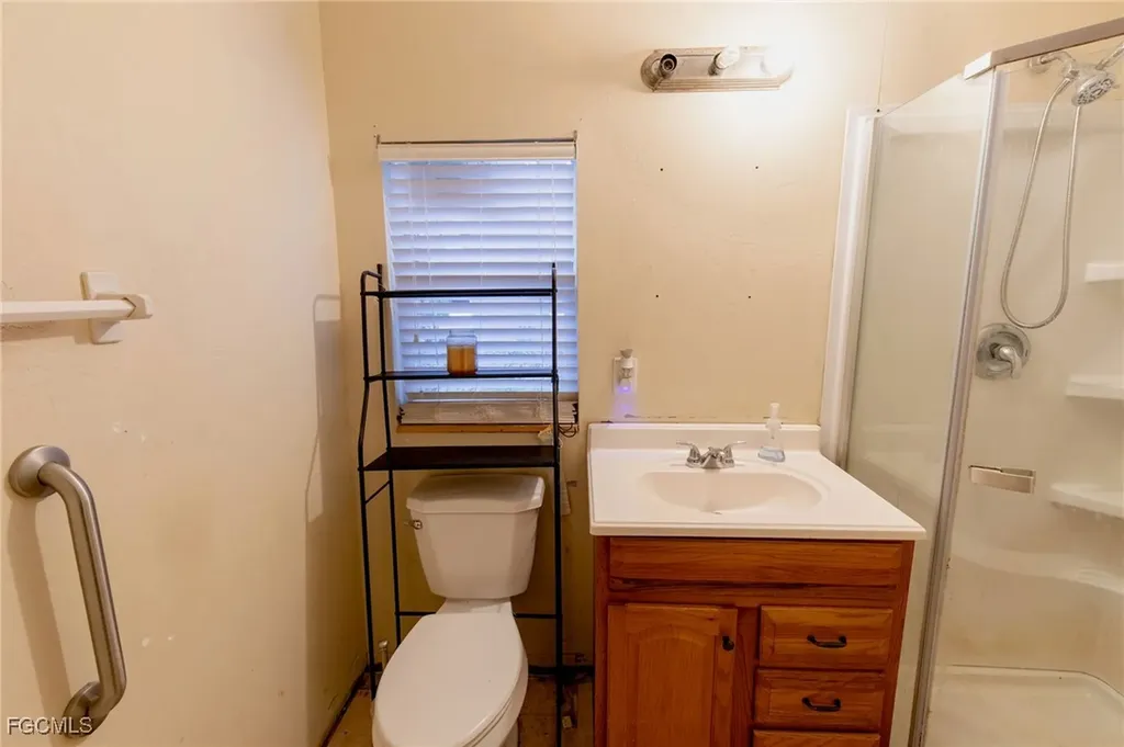 3721 Highland Avenue Fort Myers FL 33916