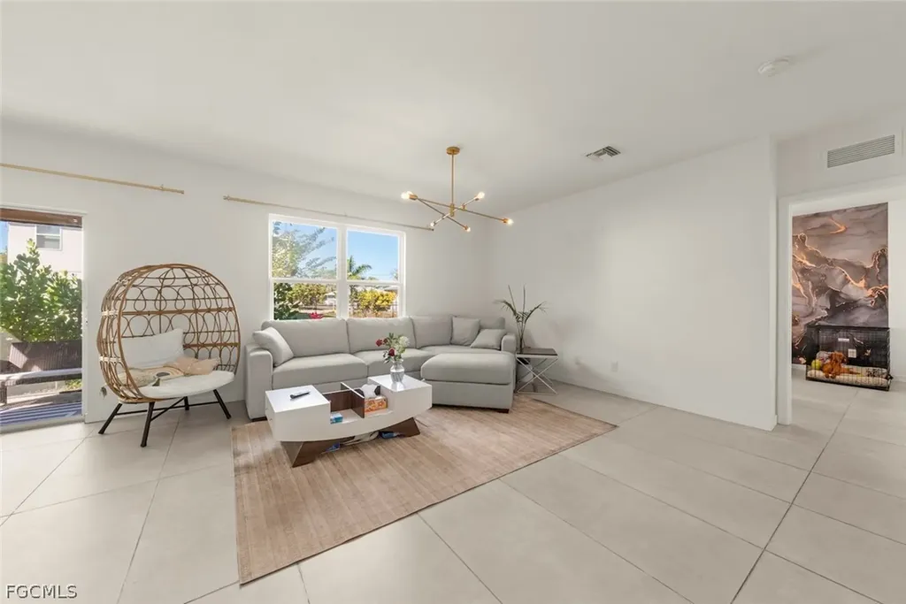 26640 Saville Avenue Bonita Springs FL 34135