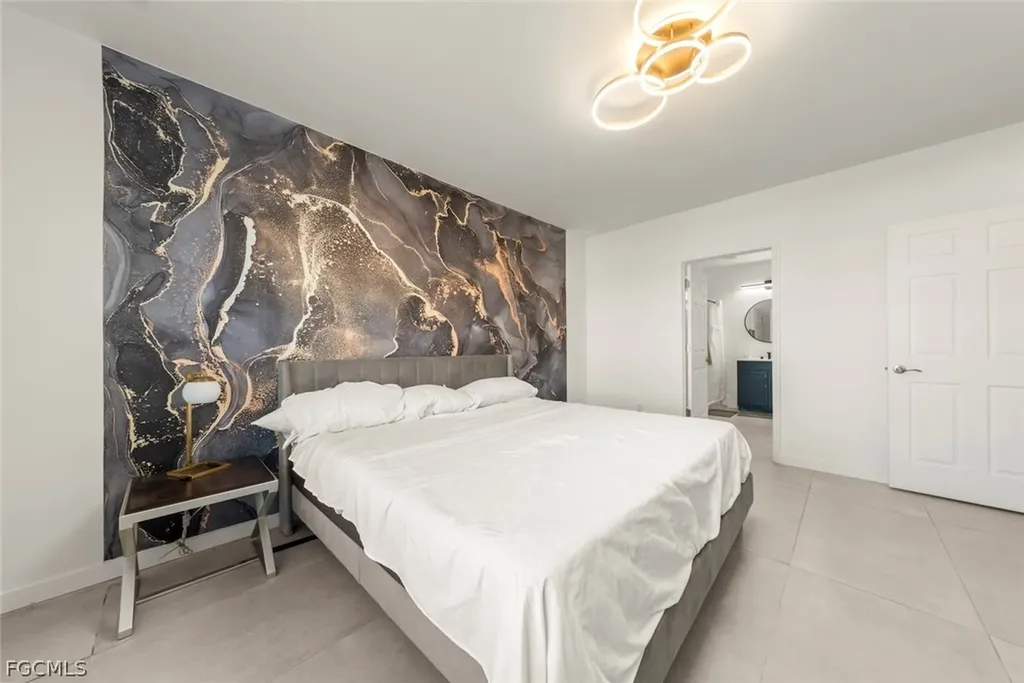 26640 Saville Avenue Bonita Springs FL 34135