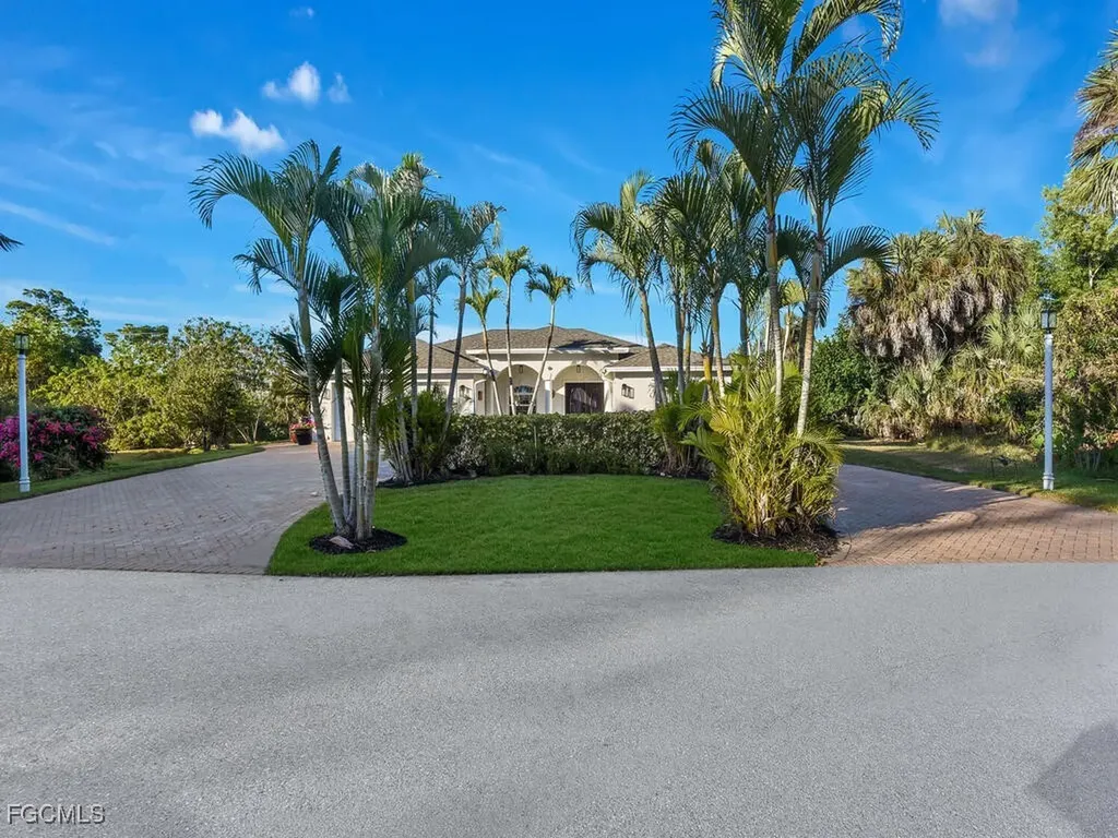 4666 San Antonio Lane Bonita Springs FL 34134