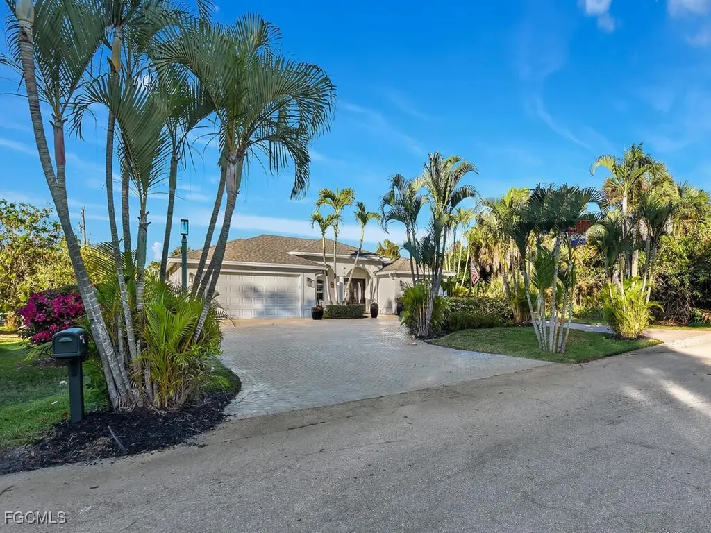 4666 San Antonio Lane Bonita Springs FL 34134