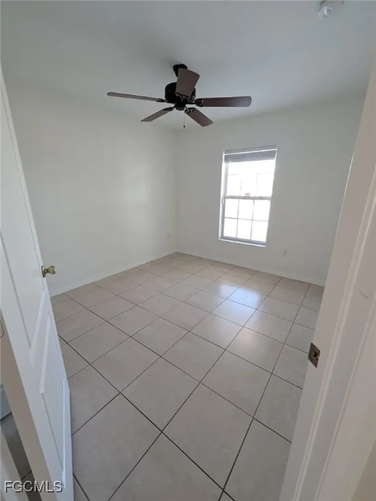 1612 NW 31st Avenue Cape Coral FL 33993