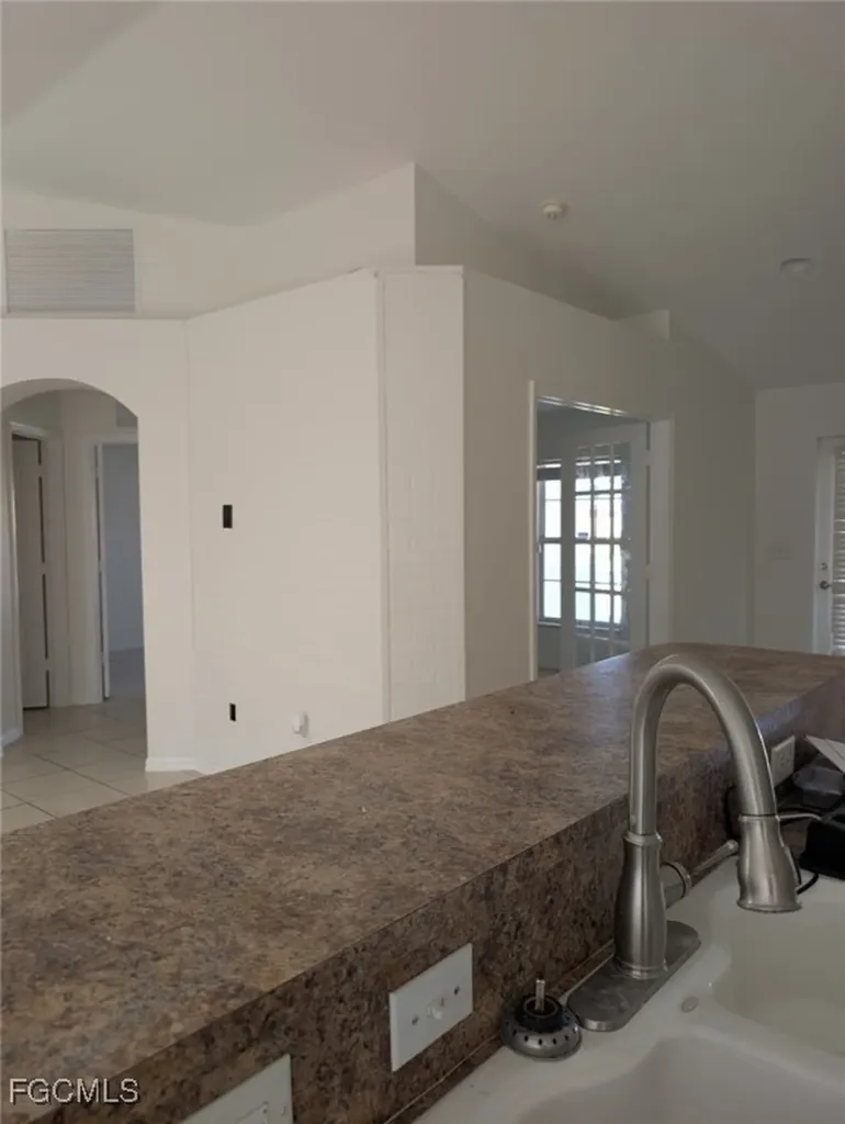 1612 NW 31st Avenue Cape Coral FL 33993