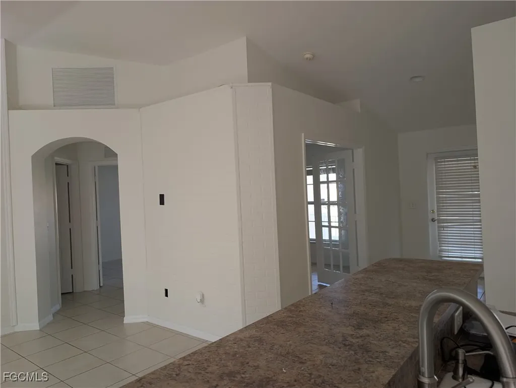 1612 NW 31st Avenue Cape Coral FL 33993