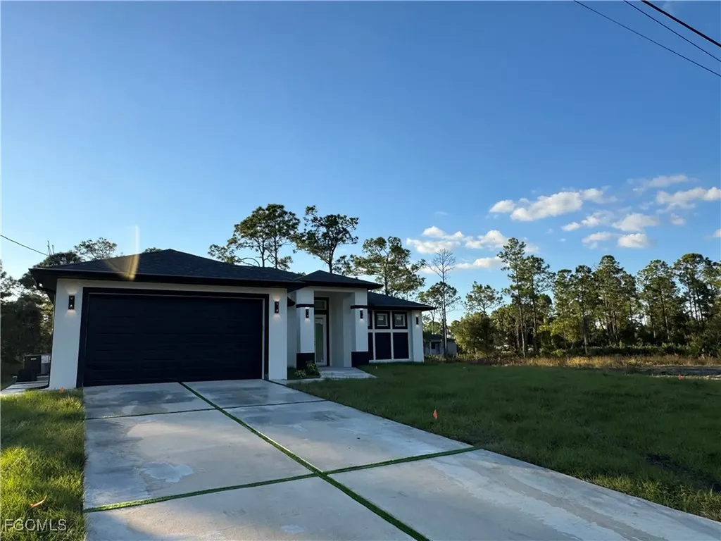911 Williams Avenue Lehigh Acres FL 33972