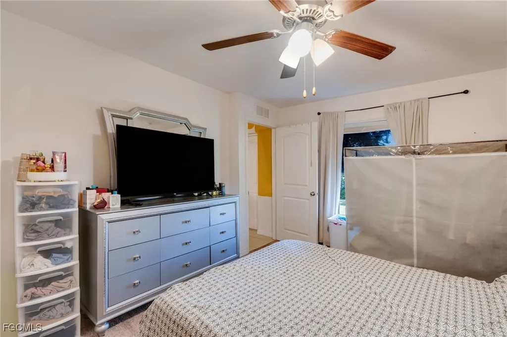 824 Umber Drive Fort Myers FL 33913