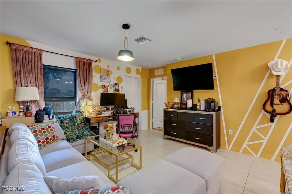 824 Umber Drive Fort Myers FL 33913